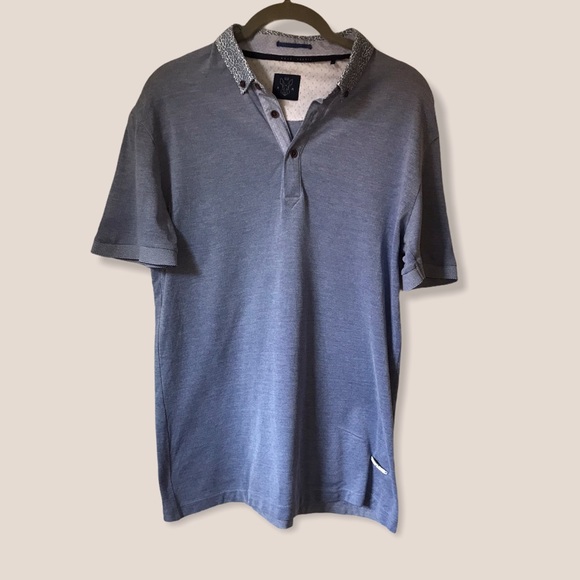 Rare Rabbit Blue Polo, Small, w/ Star print Collar - Picture 2 of 7